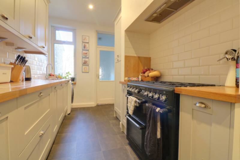 Hare Park Lane, Hightown, Liversedge, West Yorkshire, WF15, photo 8