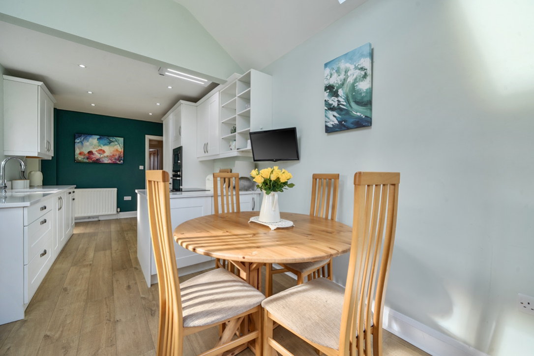 Westfield Close, Yeadon, Leeds, LS19 7NN, photo 6
