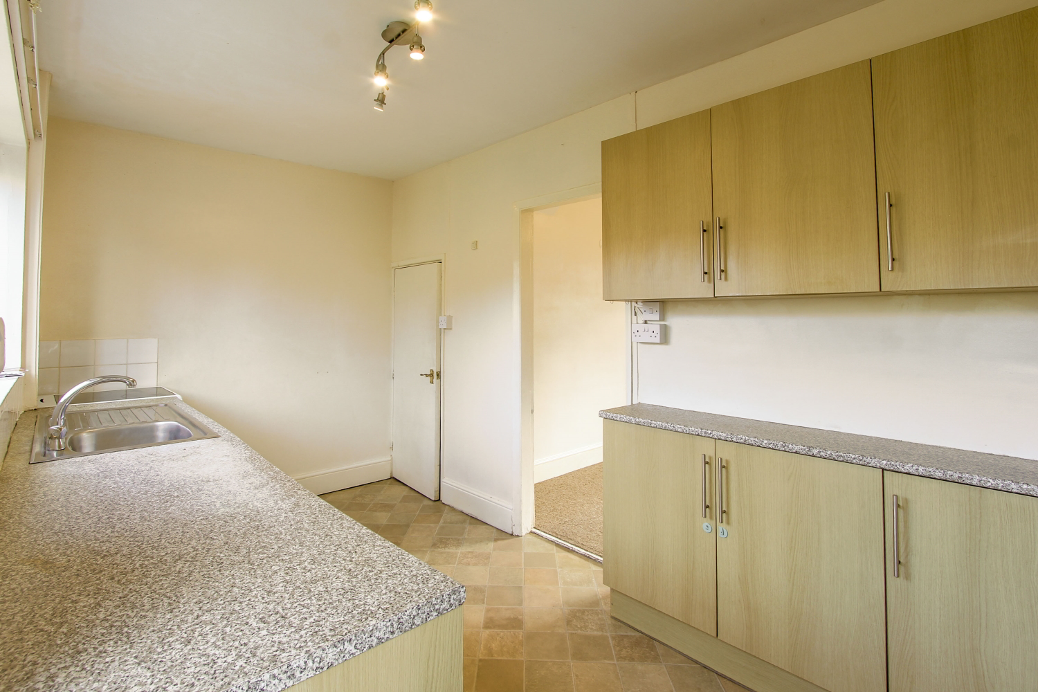 91 Westfield Grove, Yeovil, photo 4