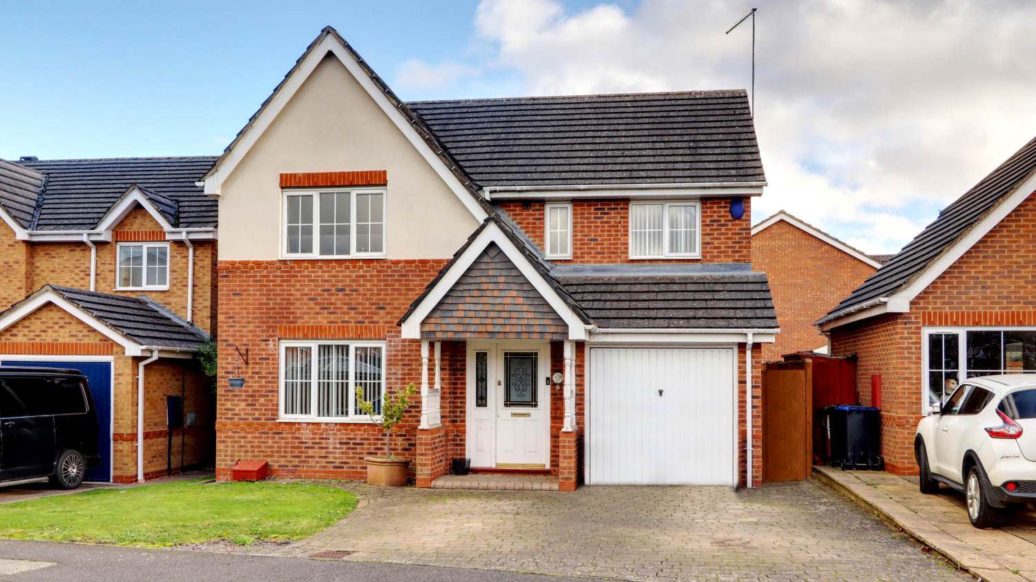 Dixon Road, Northampton, Northamptonshire, NN2