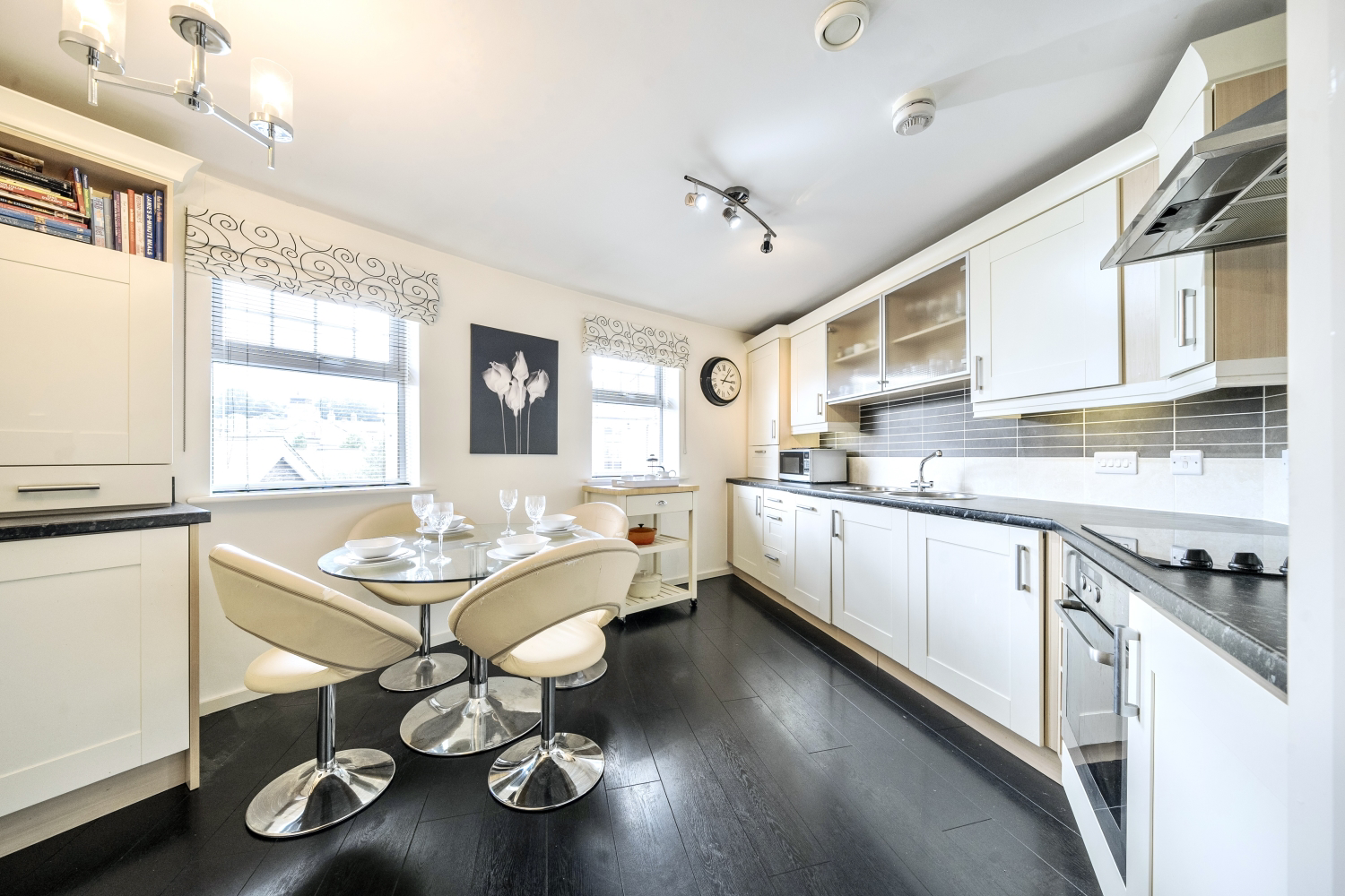 Kitchen diner