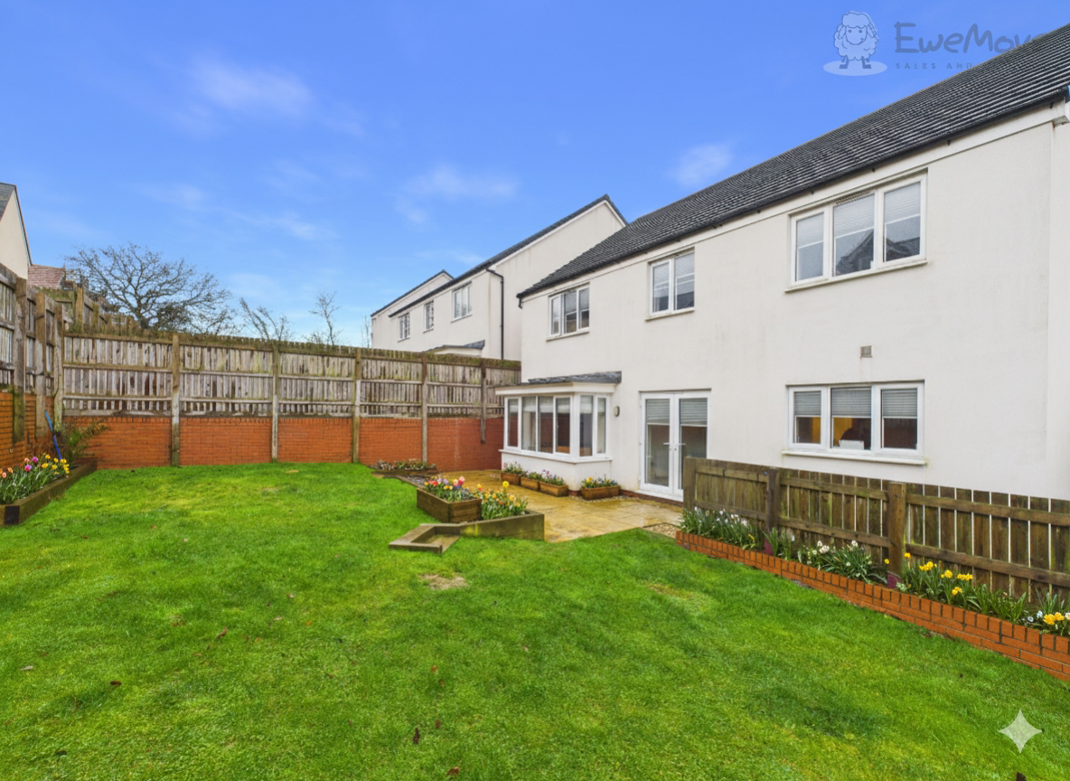 LIMEKILNS CLOSE, SOUTH MOLTON, EX36, photo 17