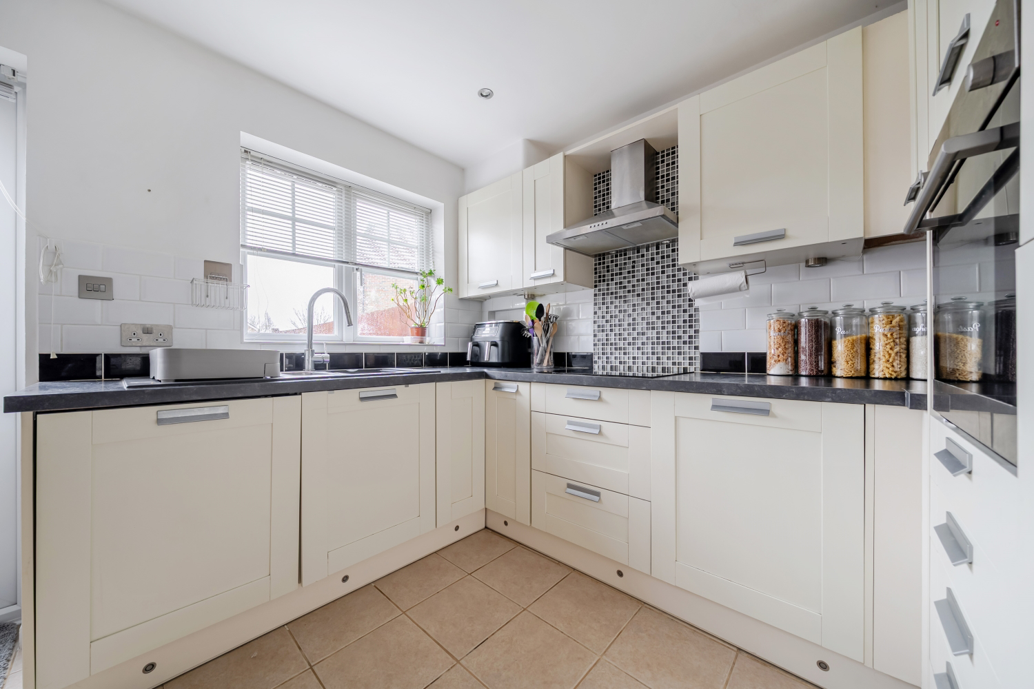 Waddington Drive, Hawkinge, CT18, photo 9
