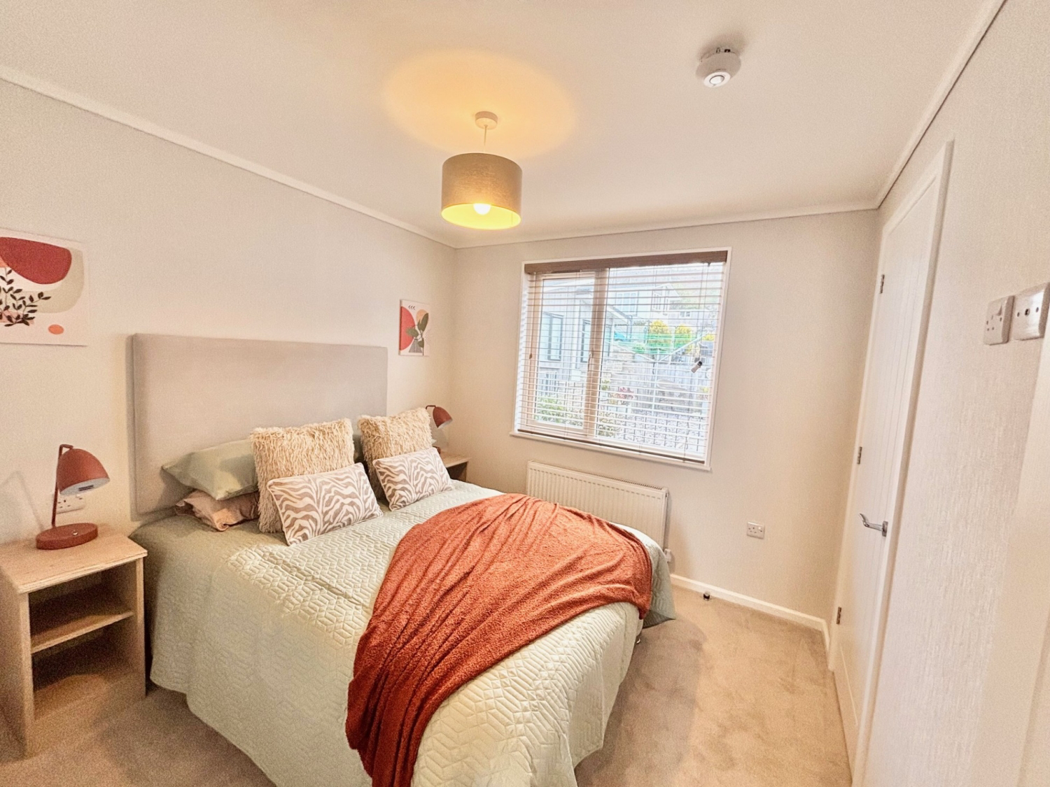 18  Ladstone Park, Norland, Sowerby Bridge, photo 5