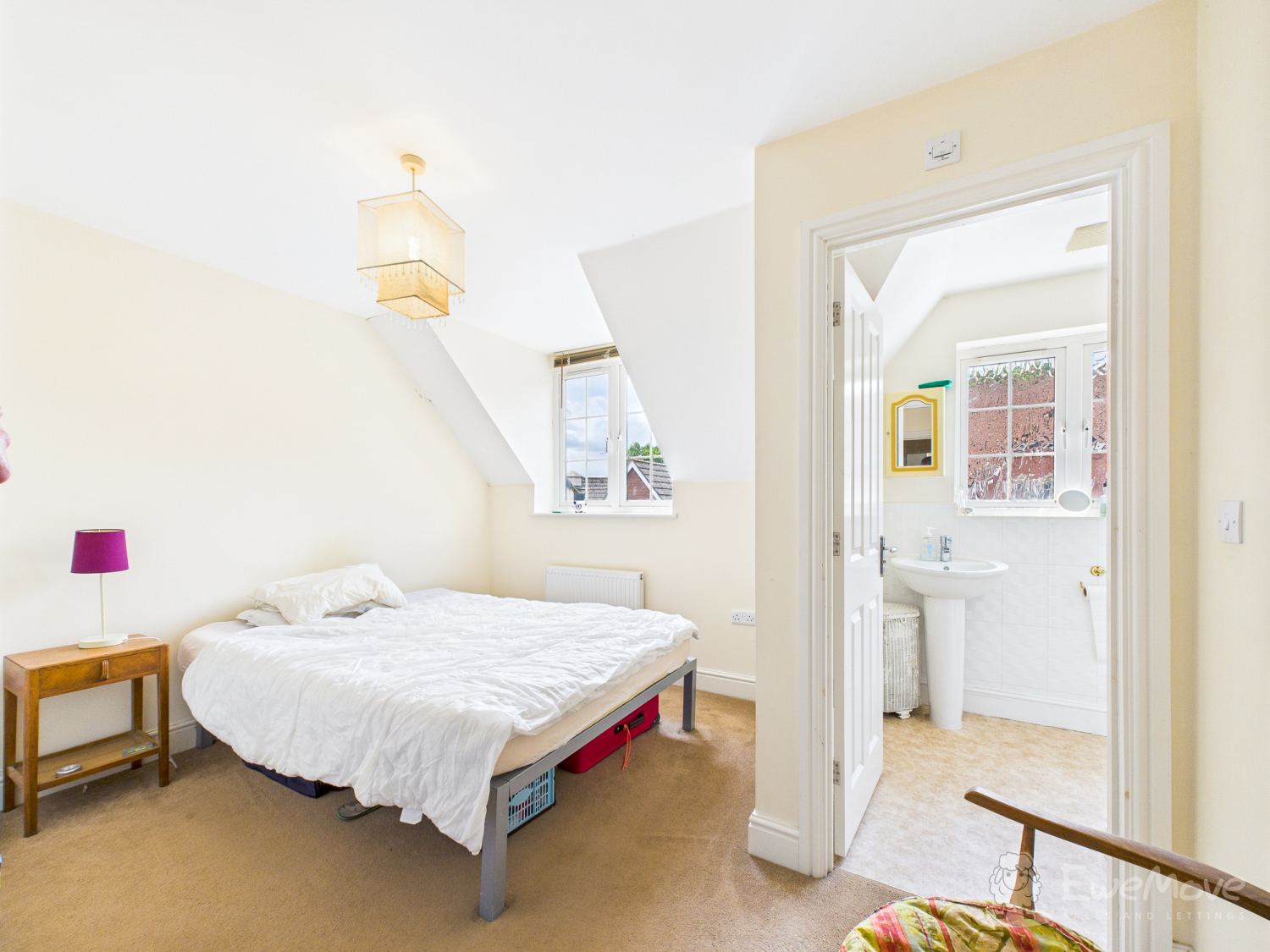Hawthorn Way, Lindford, Bordon, Hampshire, GU35, photo 9
