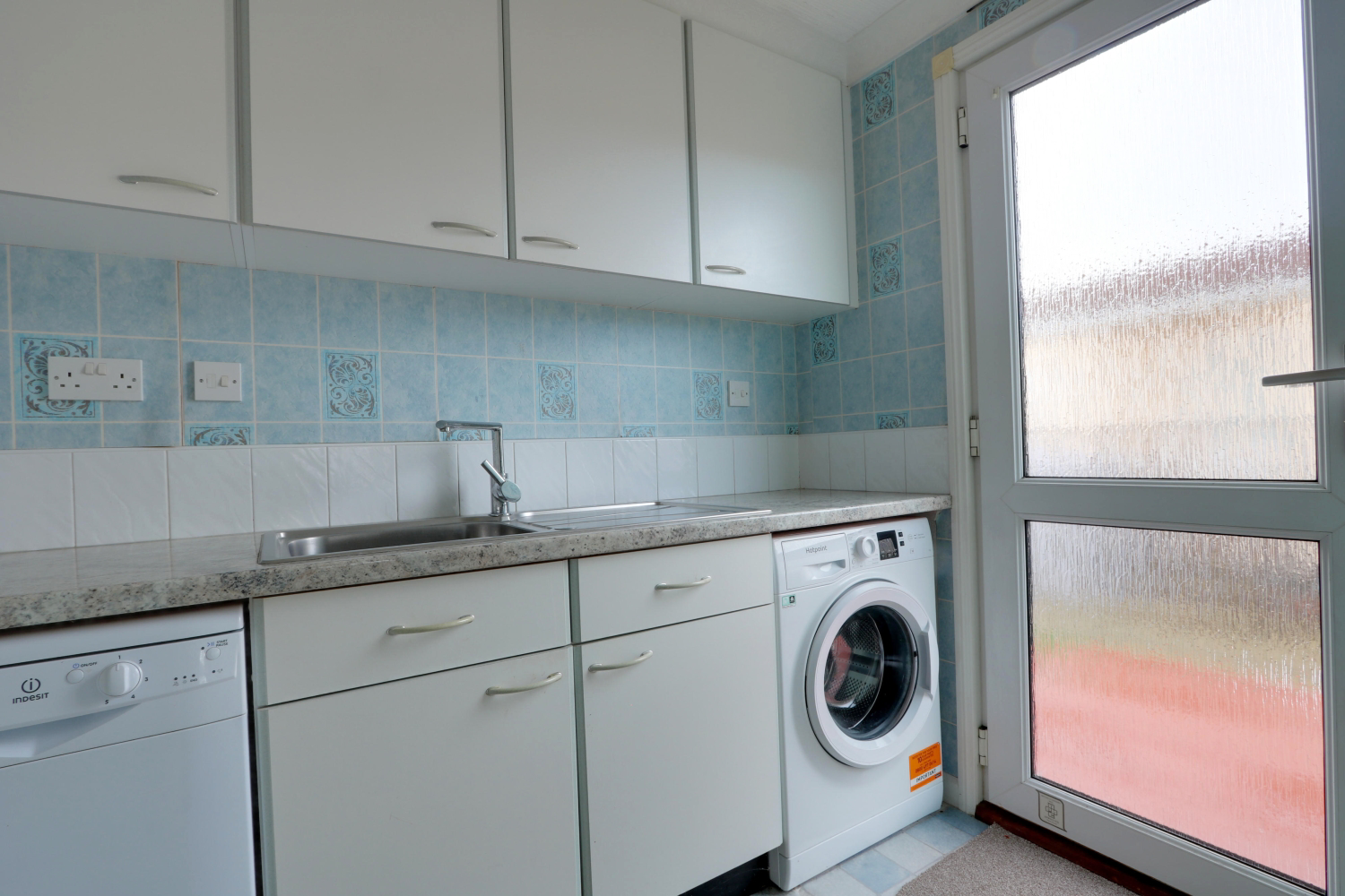 R434 Kings Park, Creek Road, Canvey Island, photo 10
