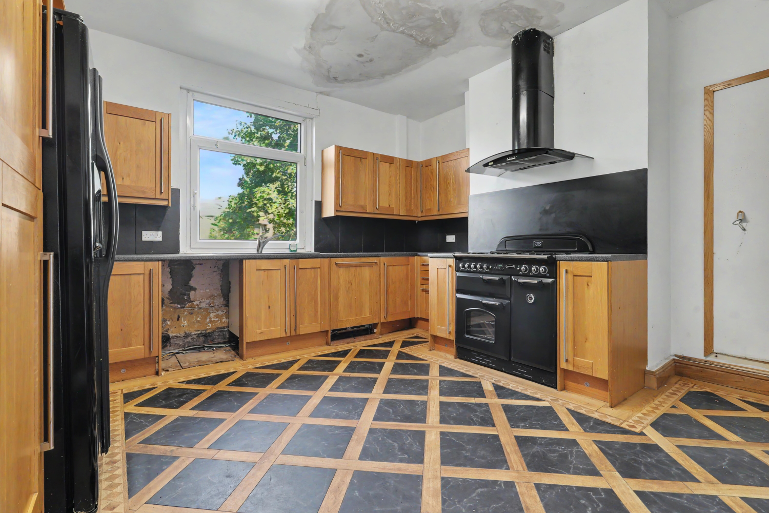 Ashdown Road, Wakefield, West Yorkshire, WF1, photo 2