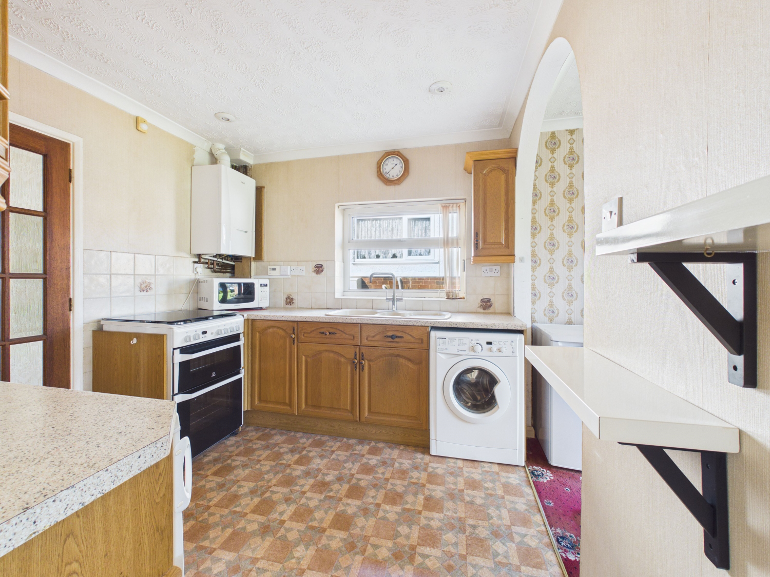 Greenhills Road, Northampton, Northamptonshire, NN2, photo 6