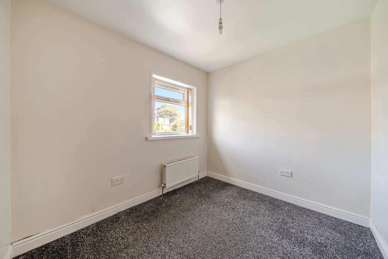 STAINBURN CRESCENT, LEEDS, WEST YORKSHIRE, LS17, photo 10