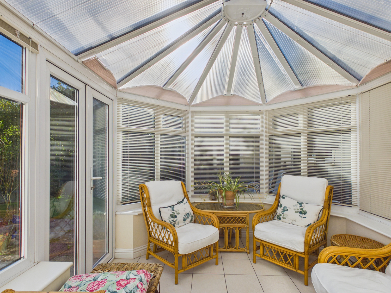 Larks Meadow, Stalbridge, Sturminster Newton, Dorset, DT10, photo 6