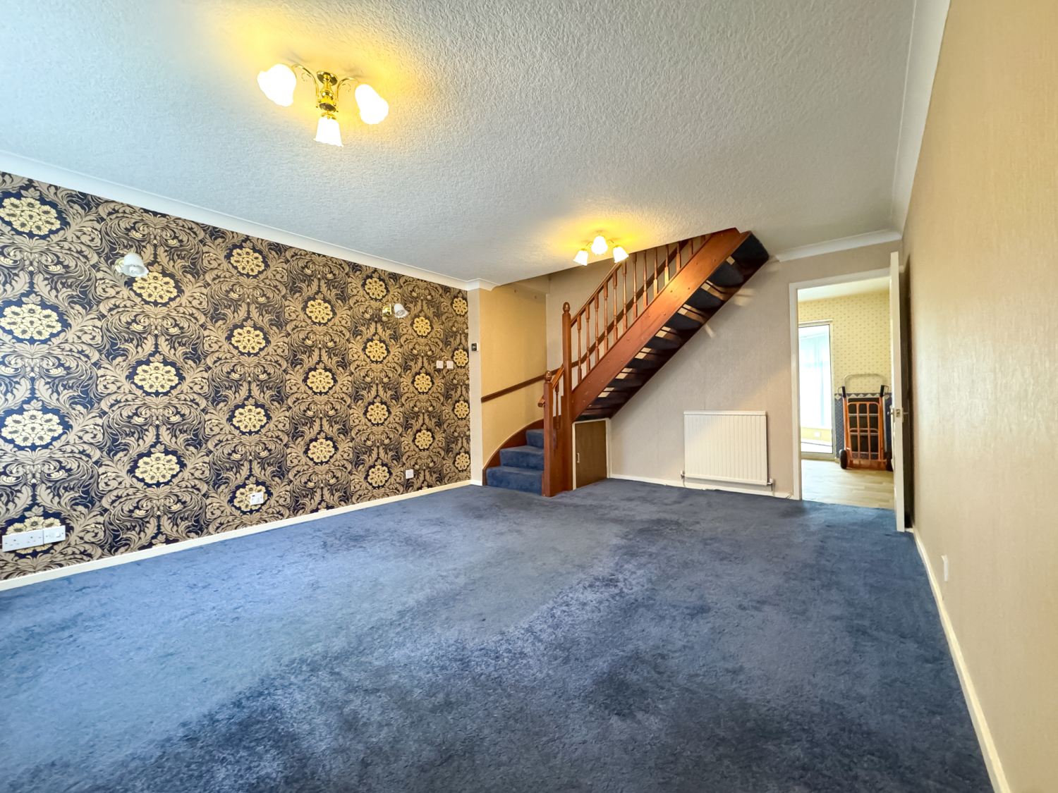 Glastonbury Road, Skelton-in-Cleveland, Saltburn-By-The-Sea, TS12 2YL, photo 2
