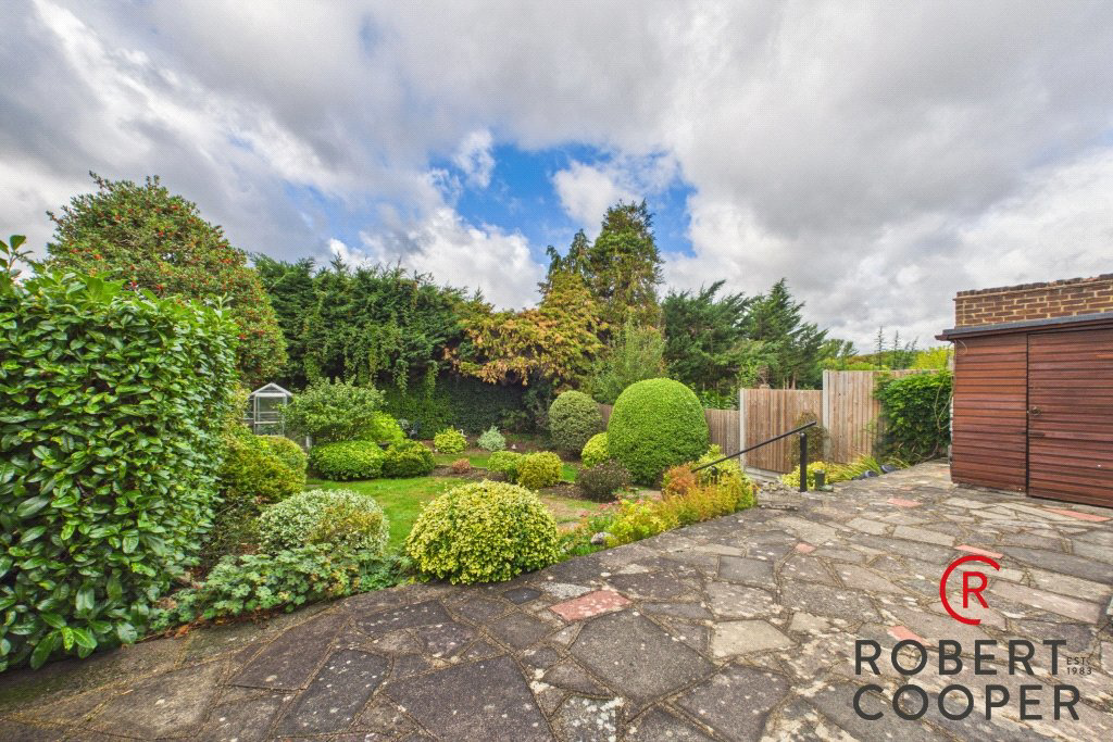 Rodney Gardens, Eastcote Park Estate, Eastcote, HA5, photo 8