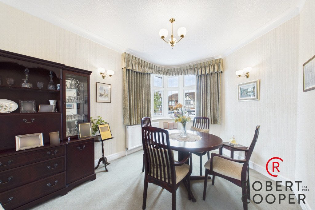 Rodney Gardens, Eastcote Park Estate, Eastcote, HA5, photo 4