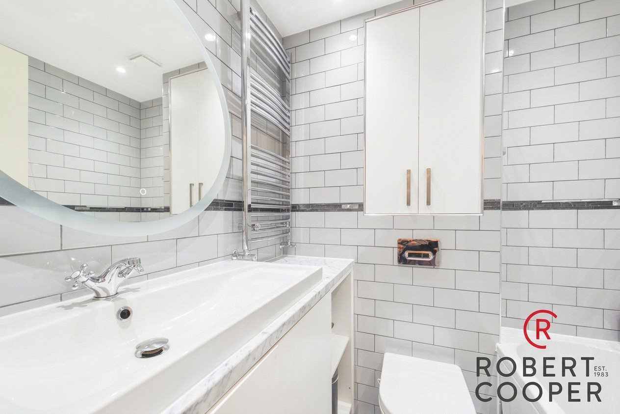 Wheatsheaf Close, Northolt, UB5, photo 5