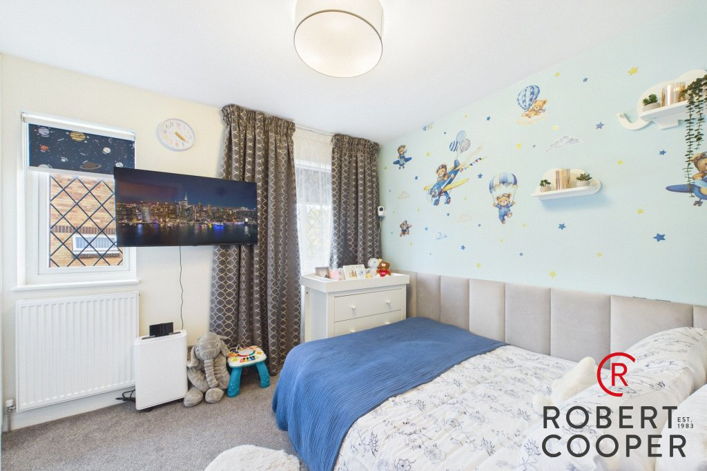 Wheatsheaf Close, Northolt, UB5, photo 8