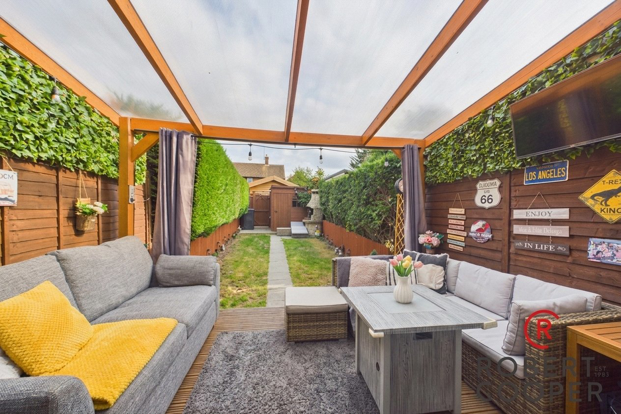Wheatsheaf Close, Northolt, UB5, photo 14