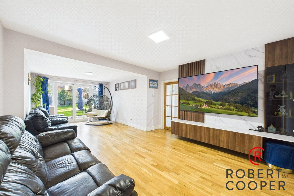 Woodlands Avenue, Eastcote, HA4, photo 2