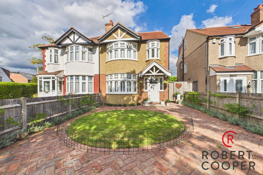 Fairview, South Ruislip, HA4