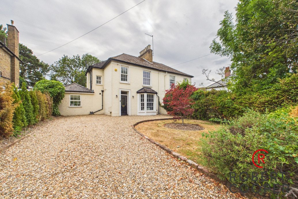 Field End Road, Pinner, HA5