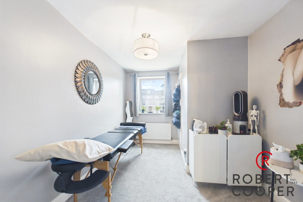 Lynmouth Drive, Ruislip, HA4, photo 4