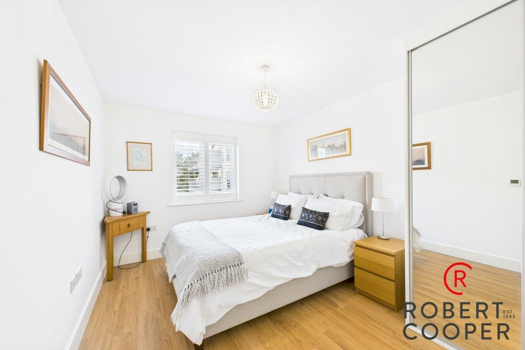Field End Road, Eastcote, HA5, photo 8