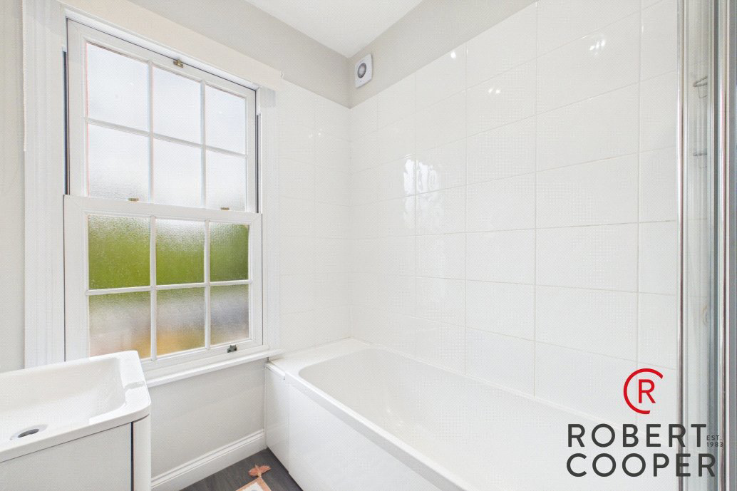Field End Road, Pinner, HA5, photo 10