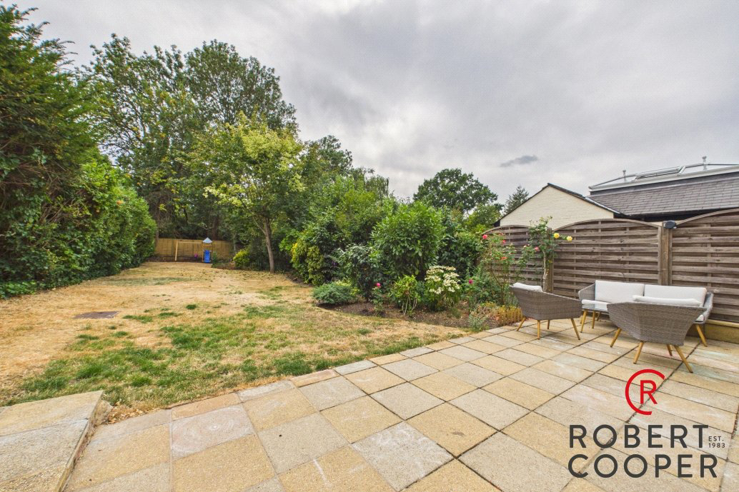 Field End Road, Pinner, HA5, photo 12