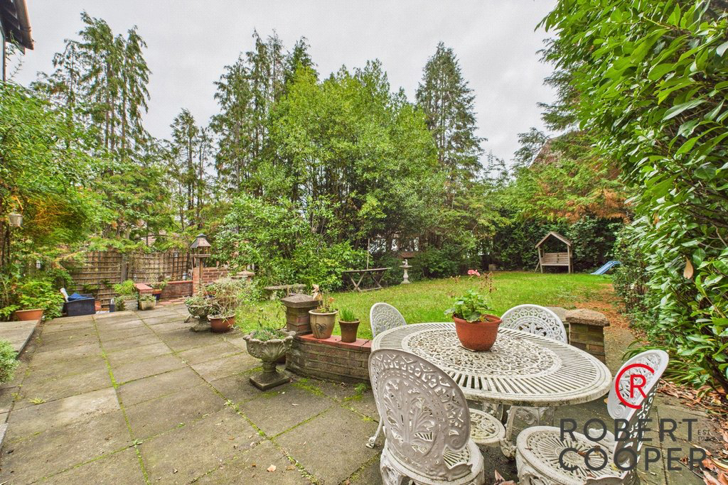 Southill Lane, Old Eastcote, HA5, photo 8