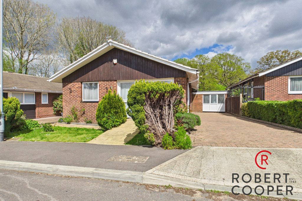 Curzon Place, Pinner, Eastcote, HA5