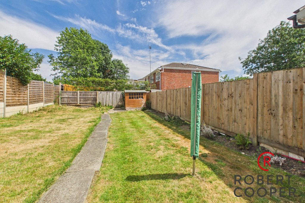 Meadow Road, Pinner, HA5, photo 7
