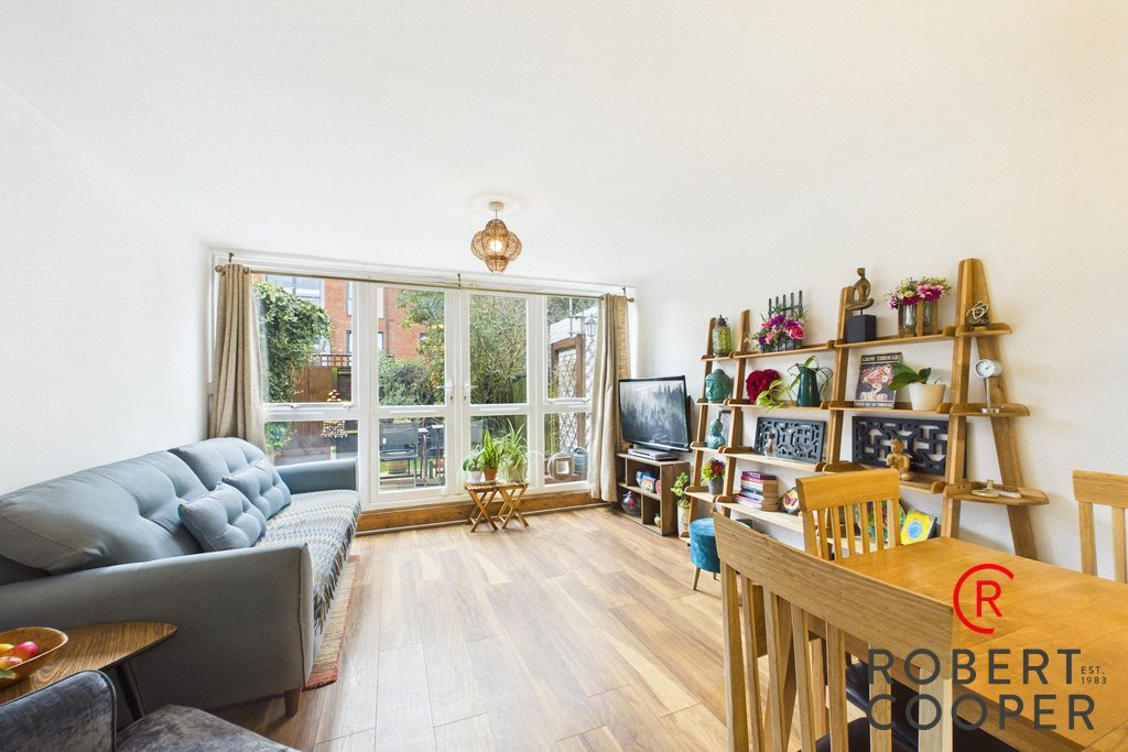 Victoria Road, South Ruislip, HA4, photo 9