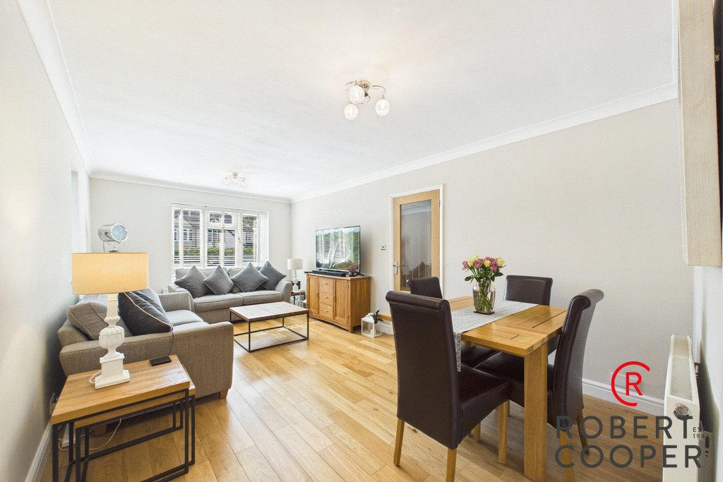 Manor Way, Ruislip, HA4