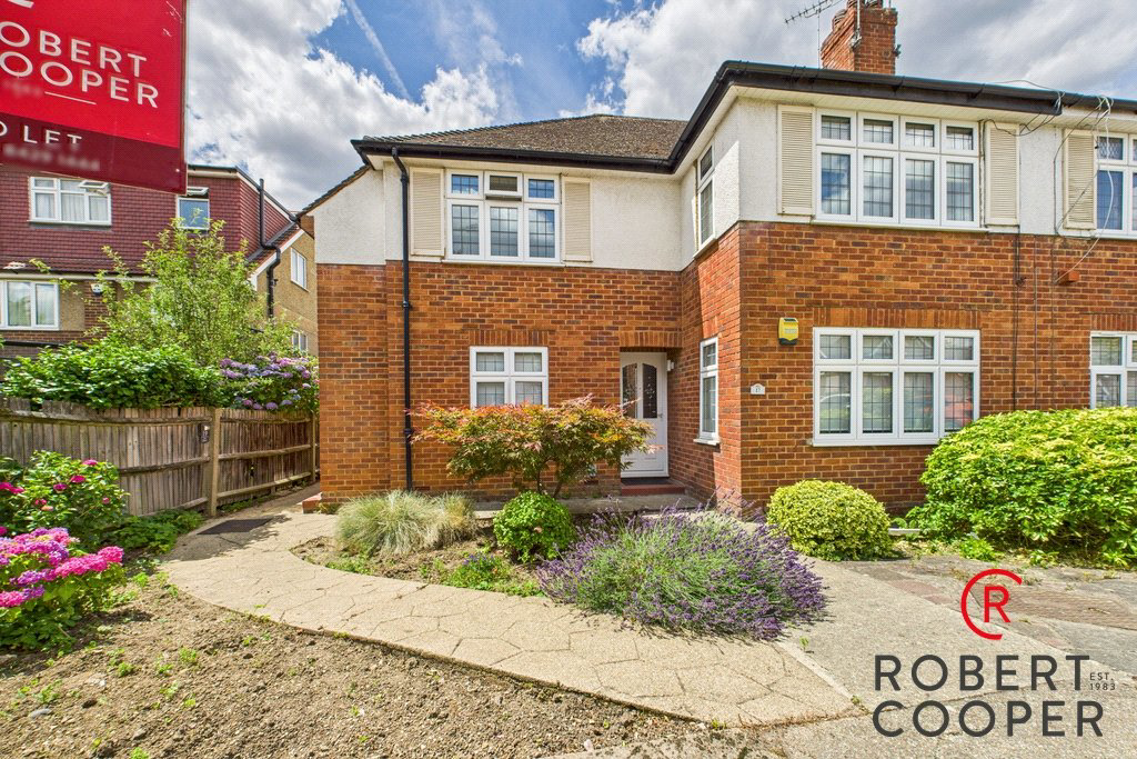The Sigers, Pinner, HA5