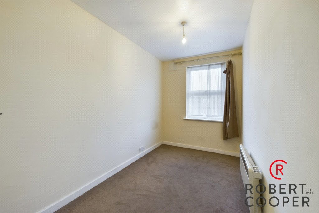 Field End Road, Eastcote, HA5, photo 6
