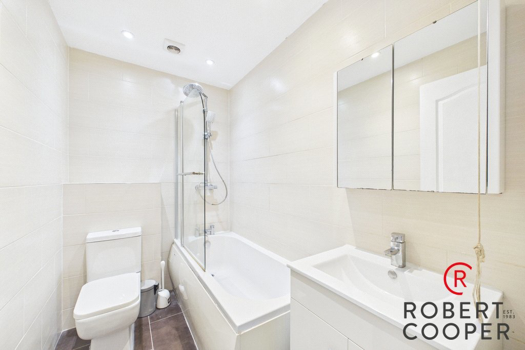 Wilder Close, Ruislip, Middlesex, HA4, photo 7
