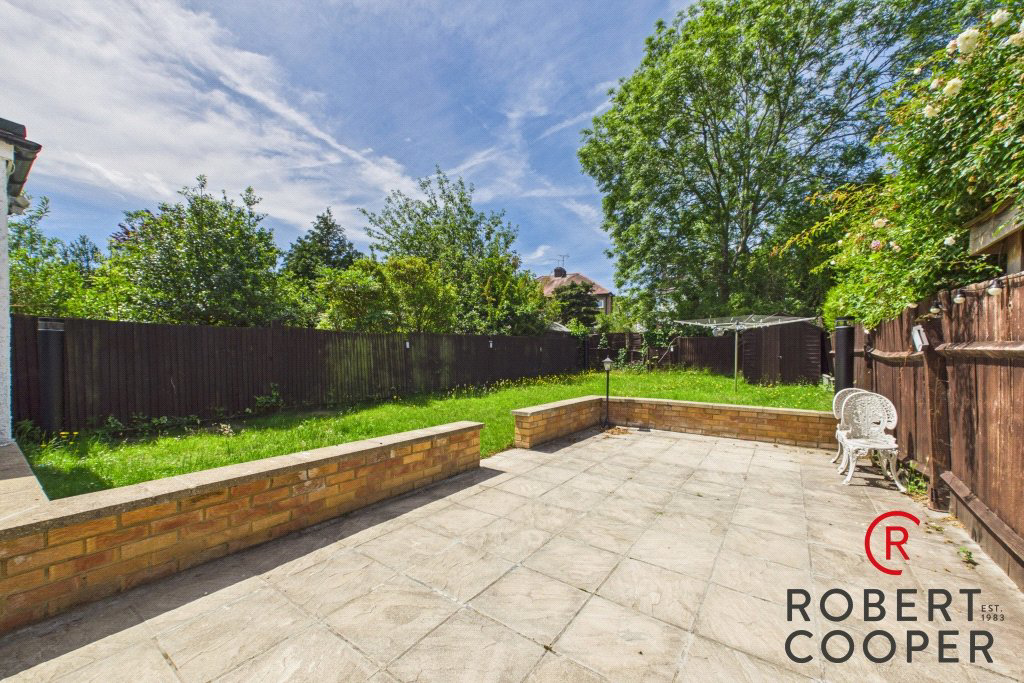 Dawlish Drive, Pinner, HA5, photo 8