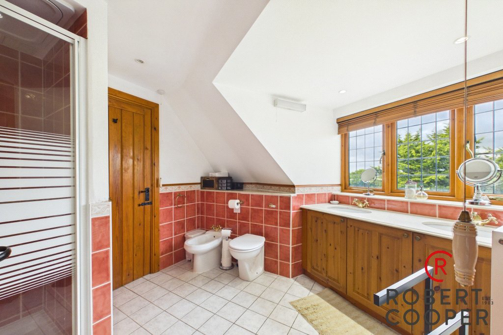 Springwell Lane, Harefield, UB9, photo 24