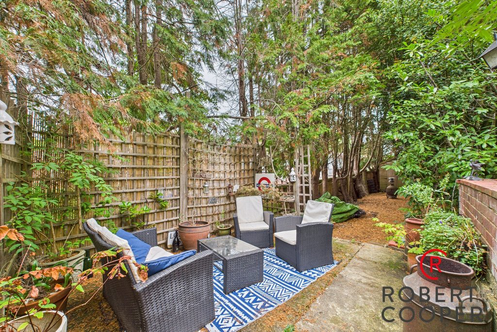 Southill Lane, Old Eastcote, HA5, photo 14