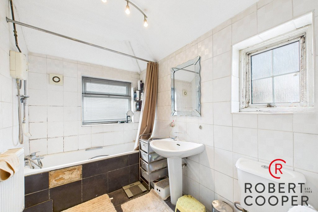 West End Road, Ruislip, HA4, photo 9