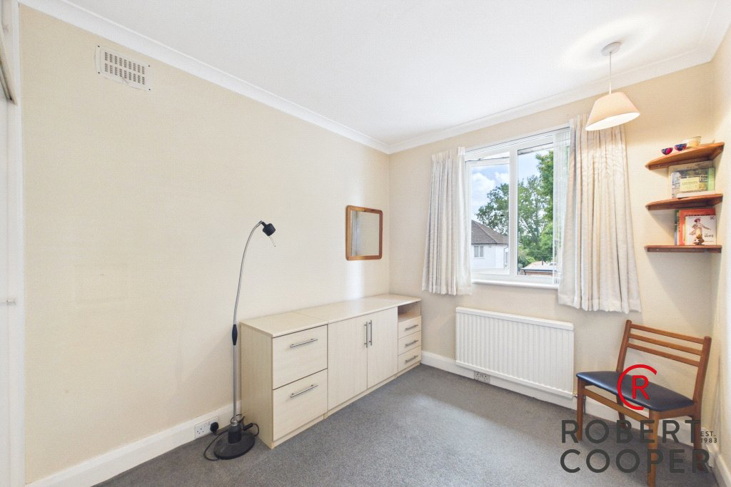 Eastern Avenue, Pinner, HA5, photo 7