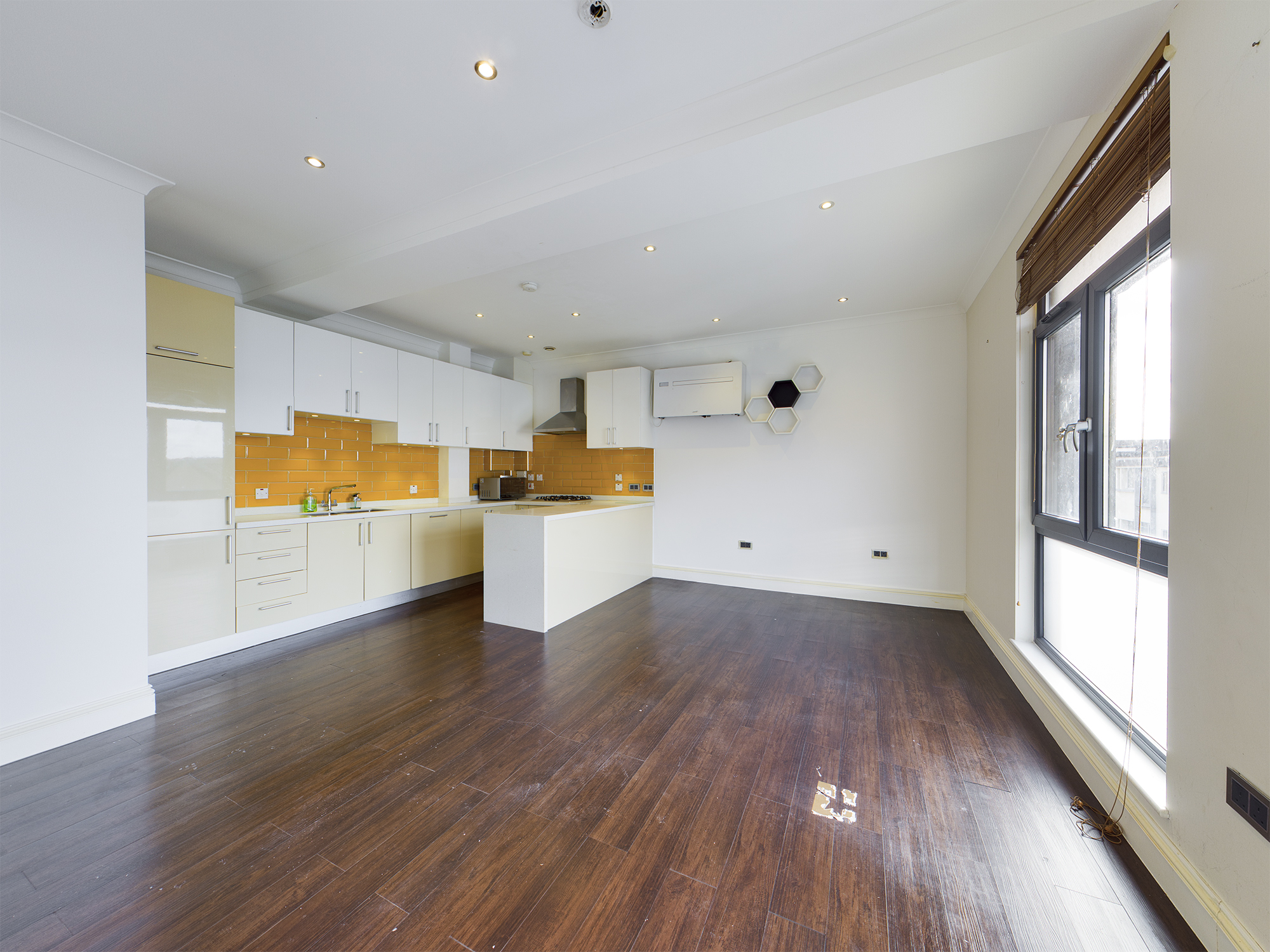 The Runway, Ruislip, HA4
