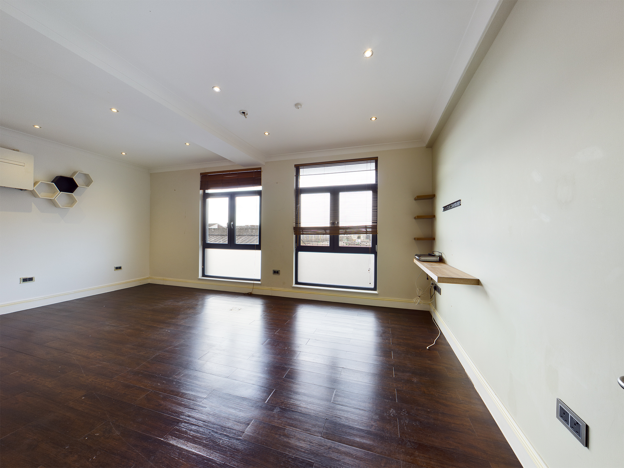 The Runway, Ruislip, HA4, photo 5