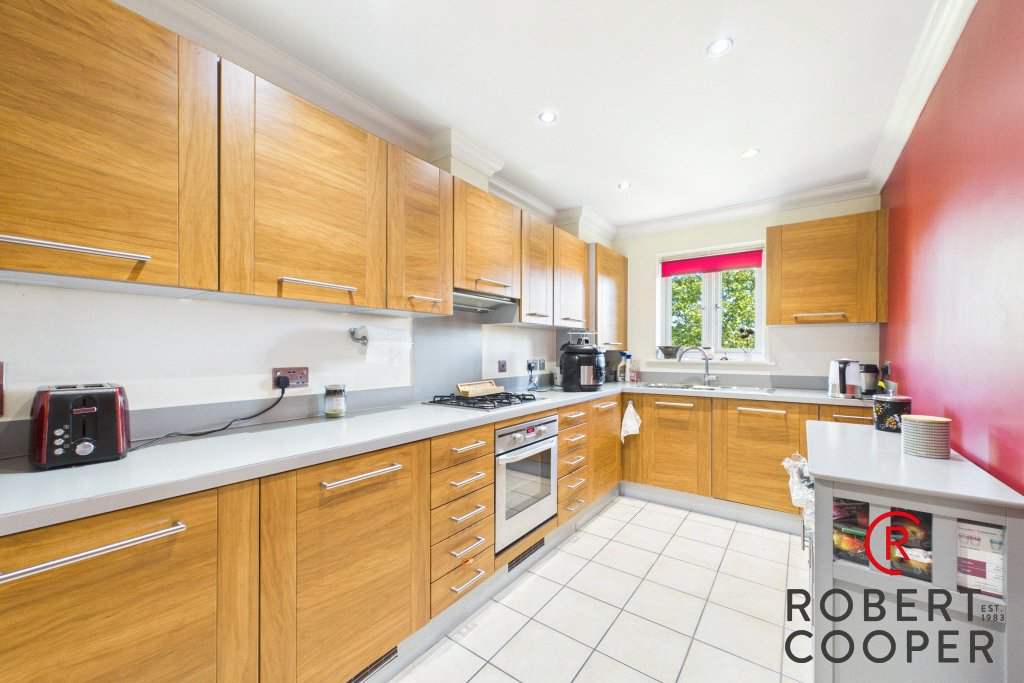 Apsley Close, North Harrow, HA2, photo 3