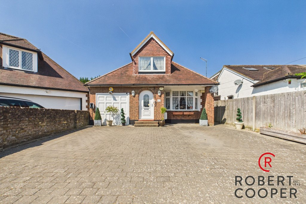 Sylvia Avenue, Hatch End, HA5