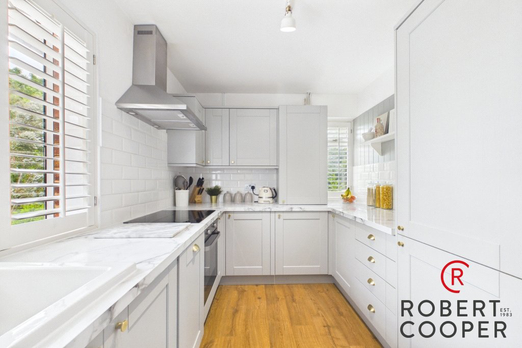 Somerford Close, Pinner, HA5, photo 3