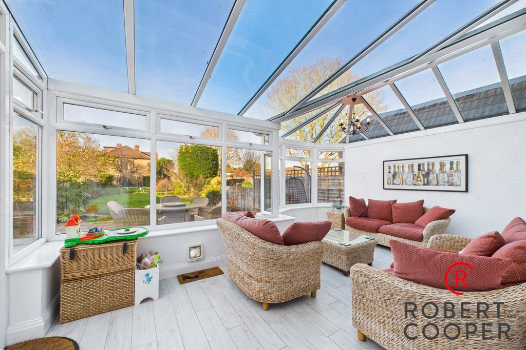 Deane Croft Road, Eastcote, HA5, photo 4