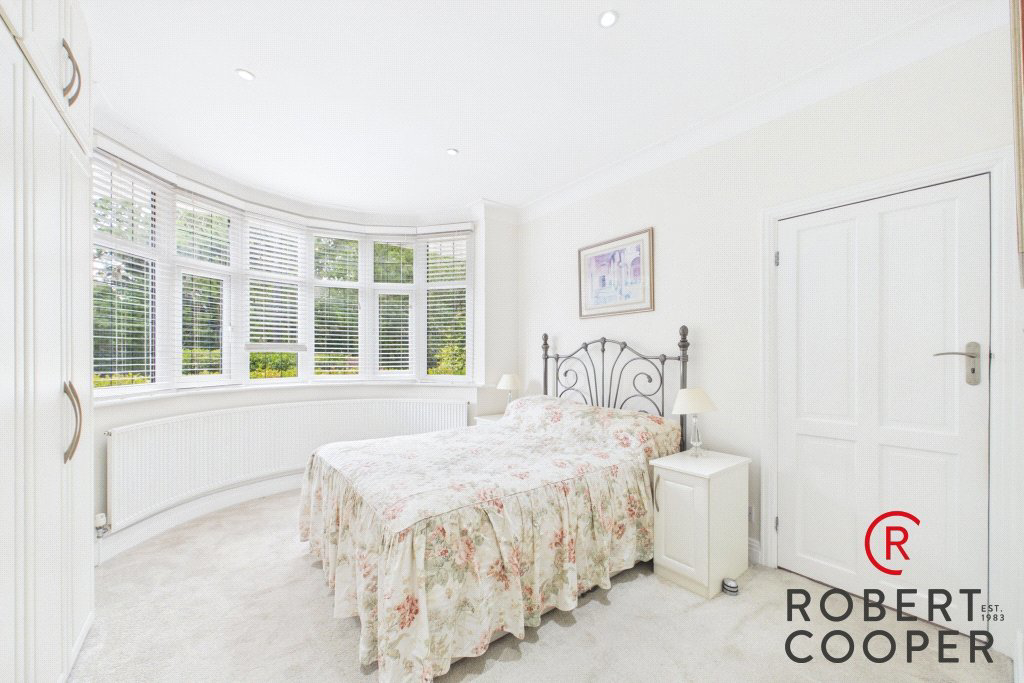 Field End Road, Pinner, Middlesex, HA5, photo 5