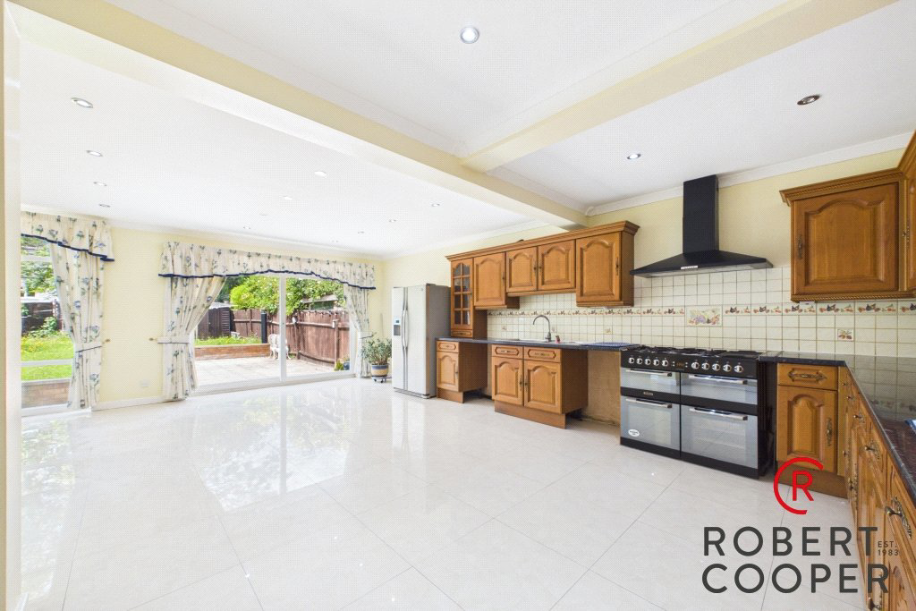 Dawlish Drive, Pinner, HA5, photo 2