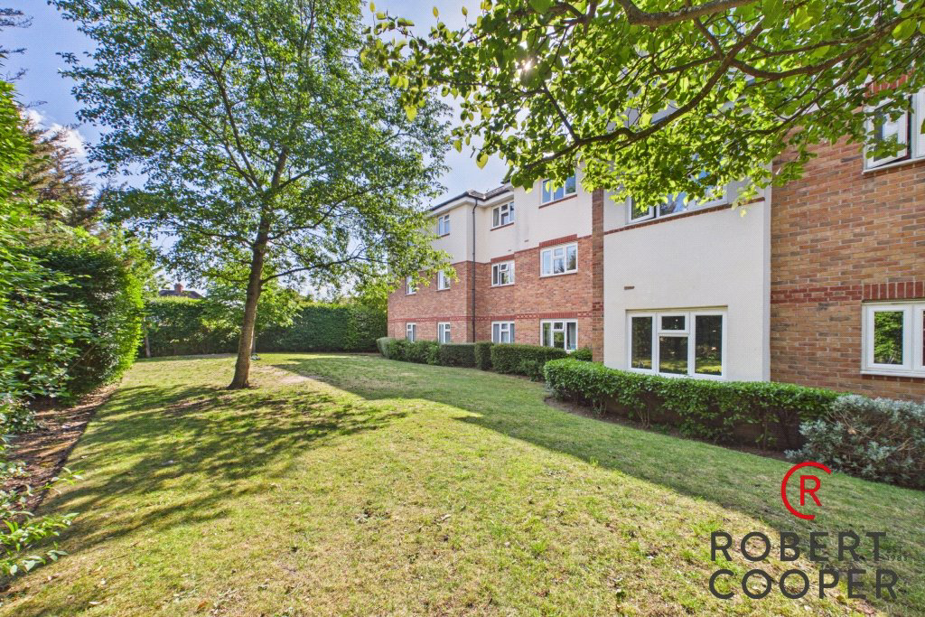 Apsley Close, North Harrow, HA2, photo 4