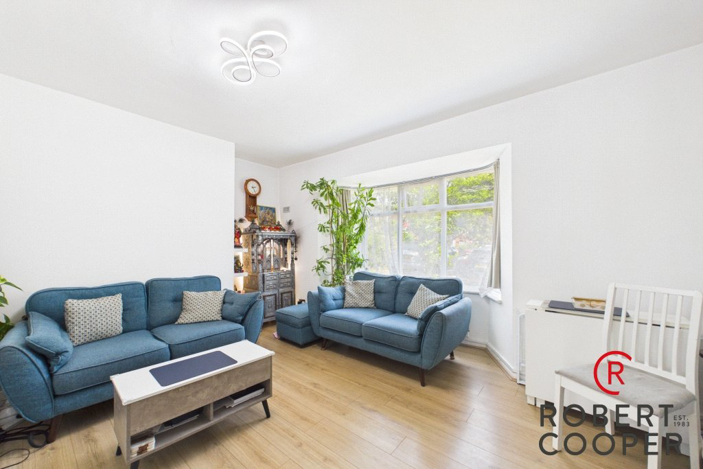 Lewes Close, Northolt, UB5, photo 3
